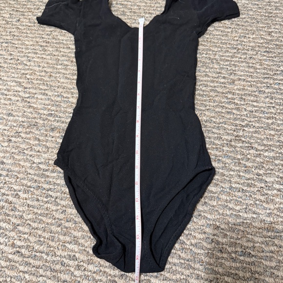 Leotards - Picture 4 of 8